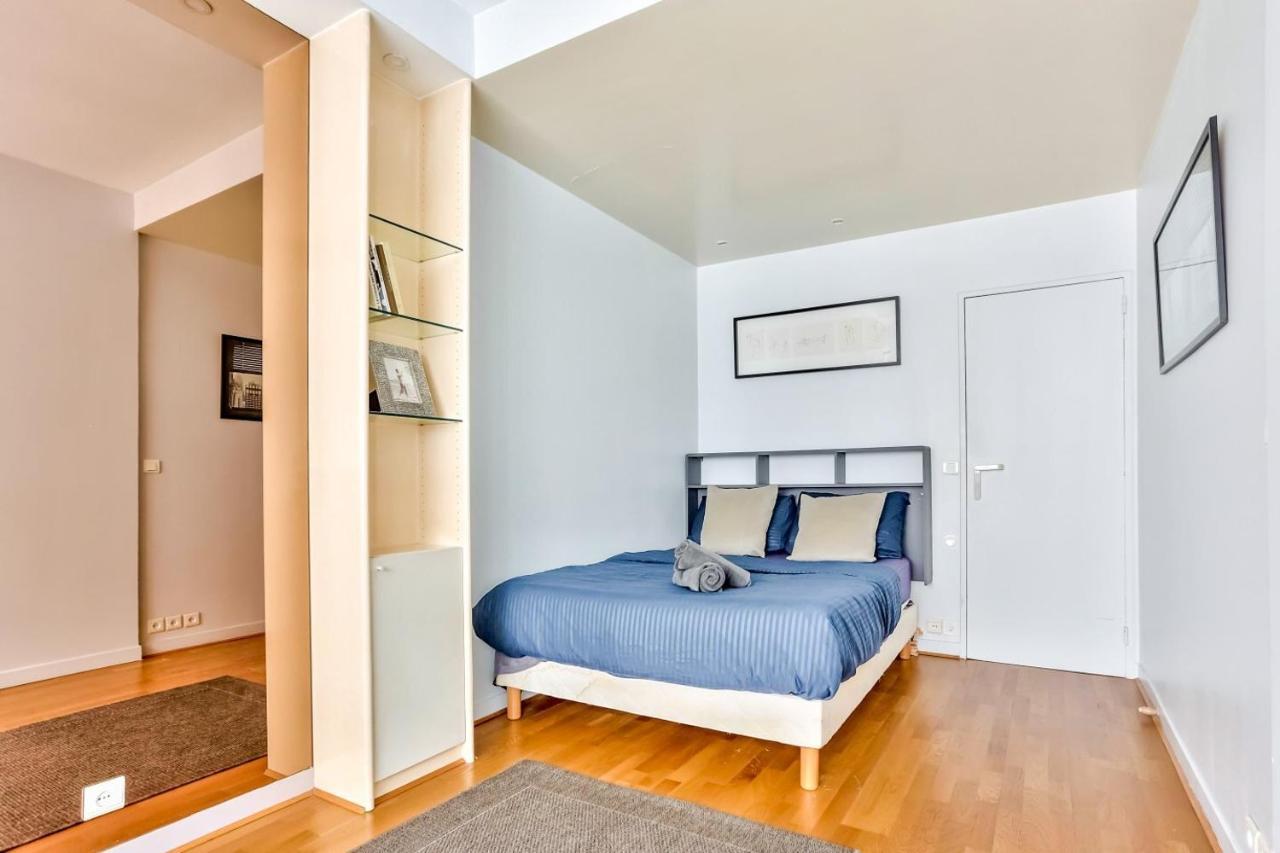 Appartement Quartier Arc De Triomphe Free Netflix Париж Екстериор снимка